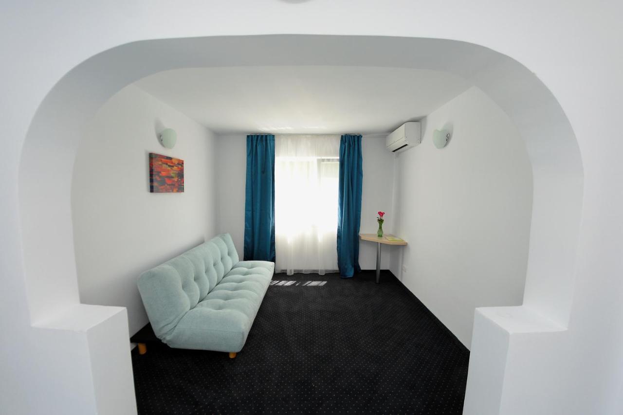 Apartamente Liliacul Юпитер Екстериор снимка
